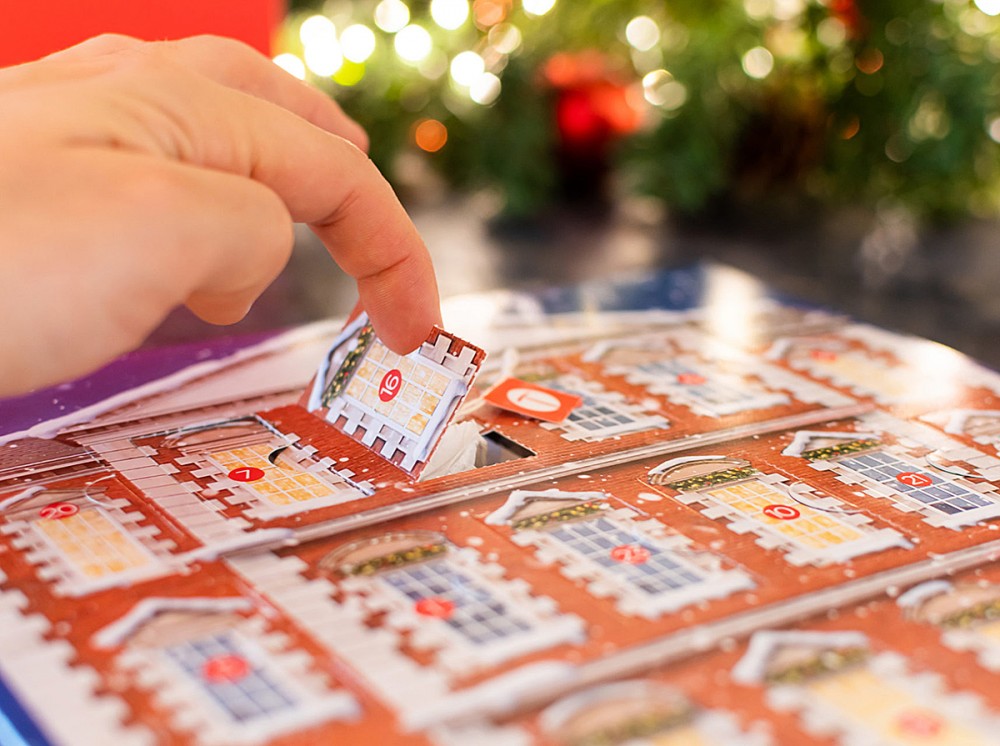 adventsdoos met 24 vakjes bedrukken, vakje openen van adventskalender