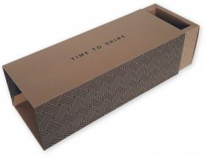 bedrukt schuifdoosje van kraft karton met in zwart sleeve met logo, sliding box, schuifdoos voor glazen fles