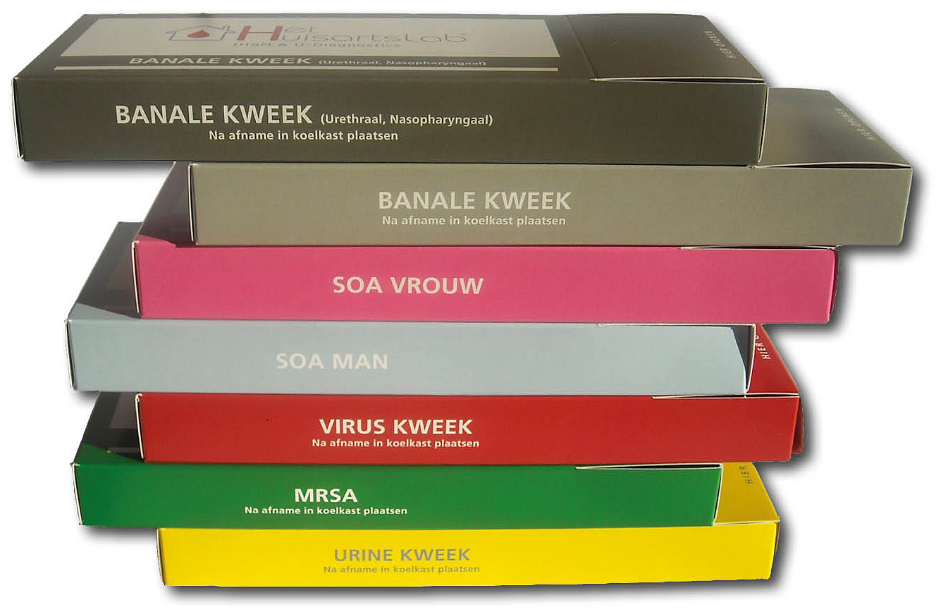 Doos met 2 klepjes 25x80x215 mm, gebruikt voor laboratorium zelftesten. Gedeelte bovenkant kan open, medicijndoosje bedrukken