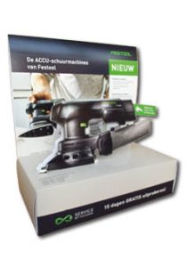 Professionele kartonnen toonbankdisplay voor Festool ACCU-schuurmachines, uitgevoerd met een contourgesneden topkaart (diecut) voor maximale attentiewaarde op de balie in bouwmarkten of speciaalzaken. Bedrukte displaydoos voor gereedschap en hardware, op maat gemaakt door Drukkerij Van der Louw vanaf 5 stuks.