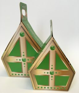voorbeeld van twee bedrukte mijterdozen in full color bedrukt met logo, groen en goud, geschikt voor pepernoten, snoep voor Sinterklaas